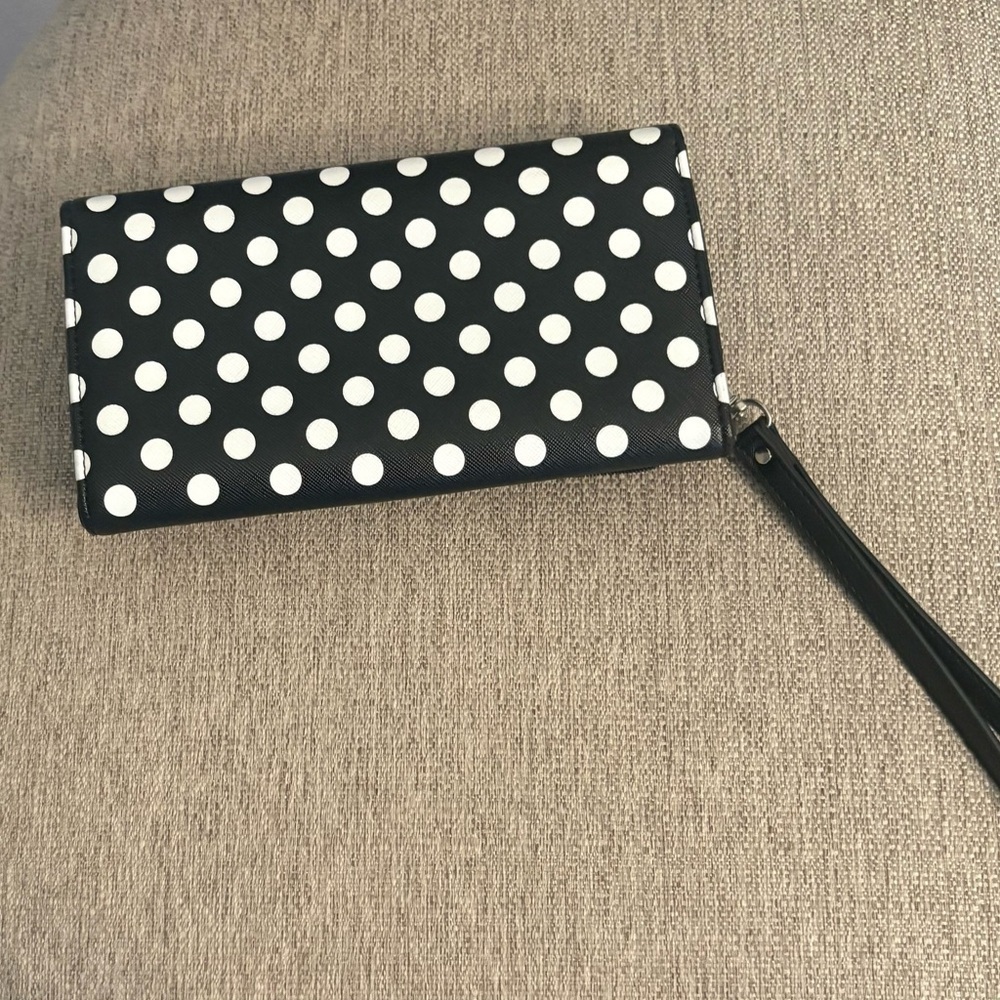 Minnie mouse Disney Park Polka Dot Wristlet with Red Bow - Picture 2 of 5